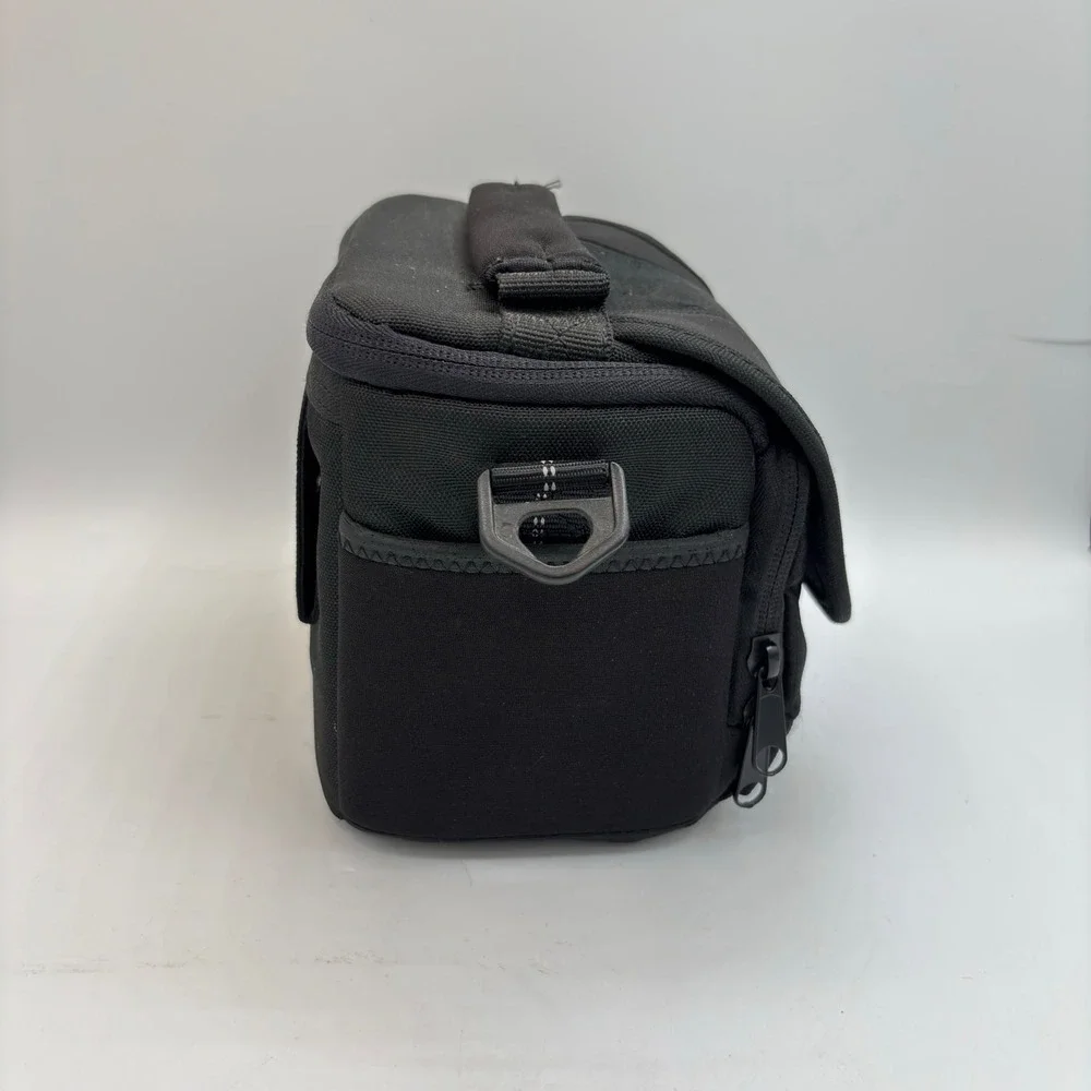 Lowepro Rezo 110 AW Camera Shoulder Bag Black DSLR Case with Strap